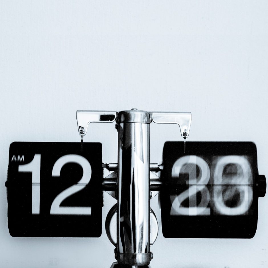 Analogue clock